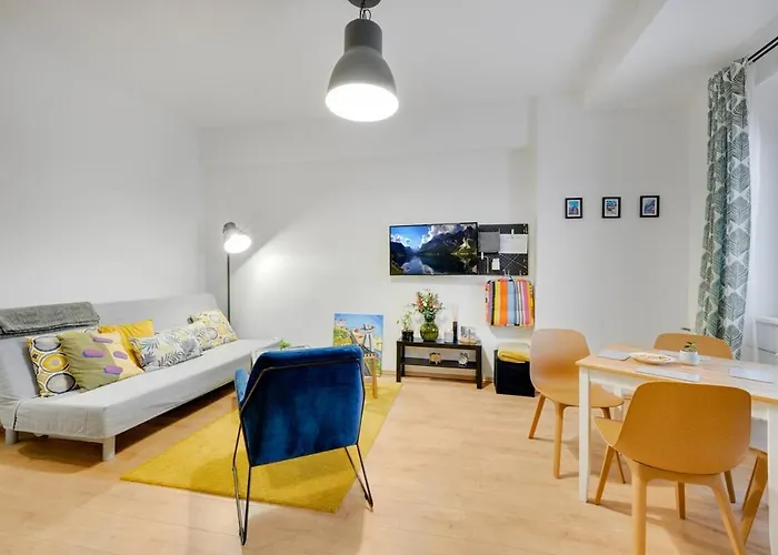 Compact And Snug In Old Town * ברטיסלאבה